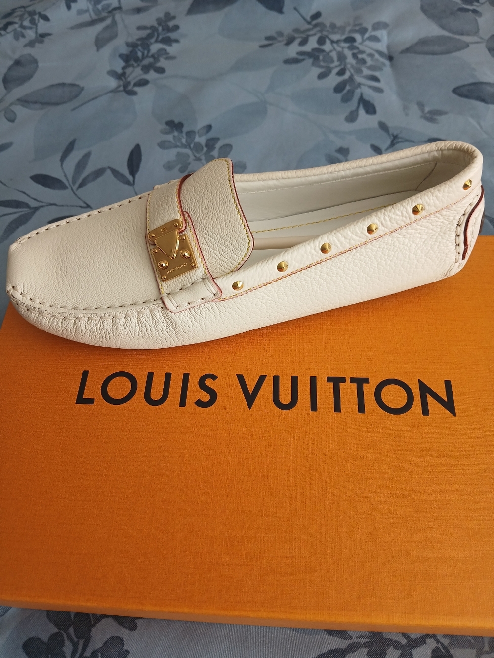 Louis Vuitton Suhali Leather Loafers With Gold Studs